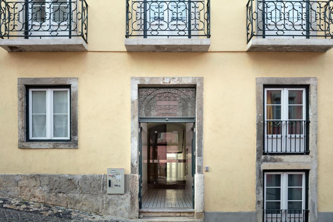 Lovelystay - Sunny Flat W/ Balcony Overseeing Graca And River Lisboa 外观 照片