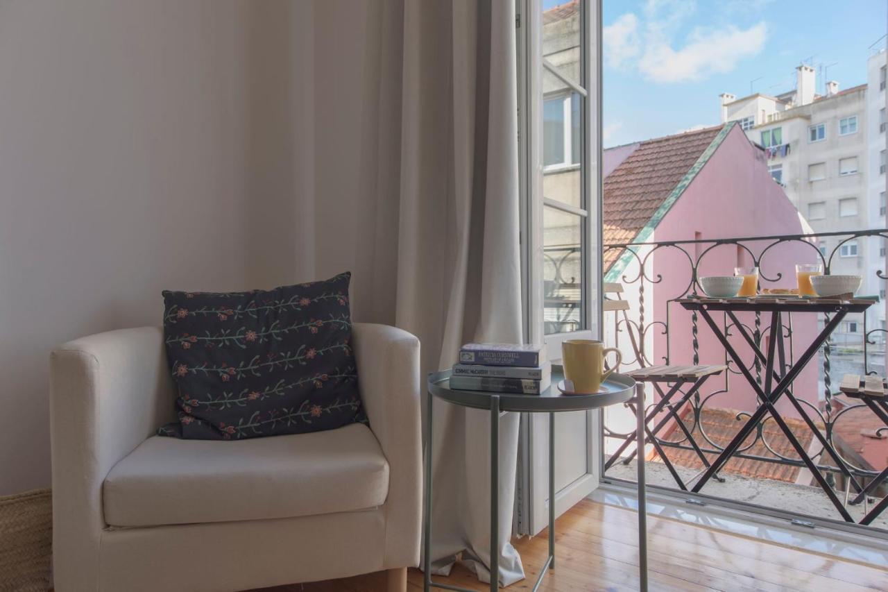 Lovelystay - Sunny Flat W/ Balcony Overseeing Graca And River Lisboa 外观 照片