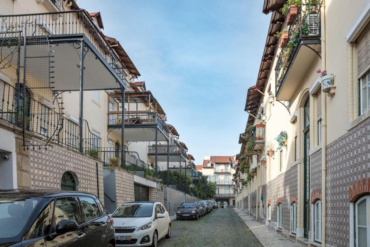 Lovelystay - Sunny Flat W/ Balcony Overseeing Graca And River Lisboa 外观 照片